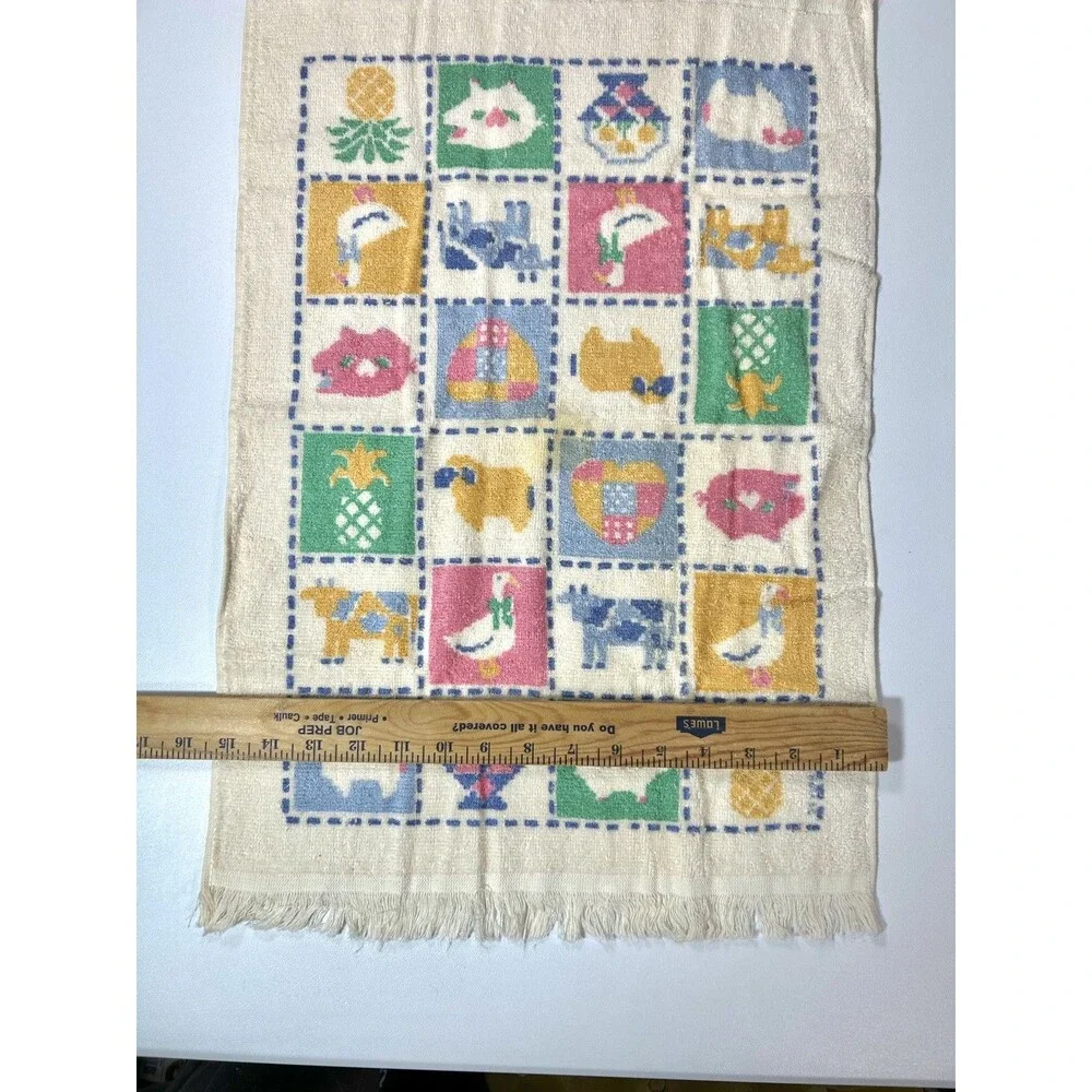 Vtg Cannon Hand Towel Farm Animal Pineapple Grid Print Cotton (See Pics)